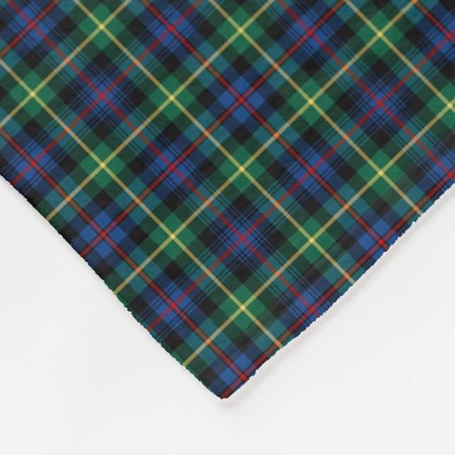 Farquharson Clan Blue, Green und Black Tartan Fleecedecke (Ecke)
