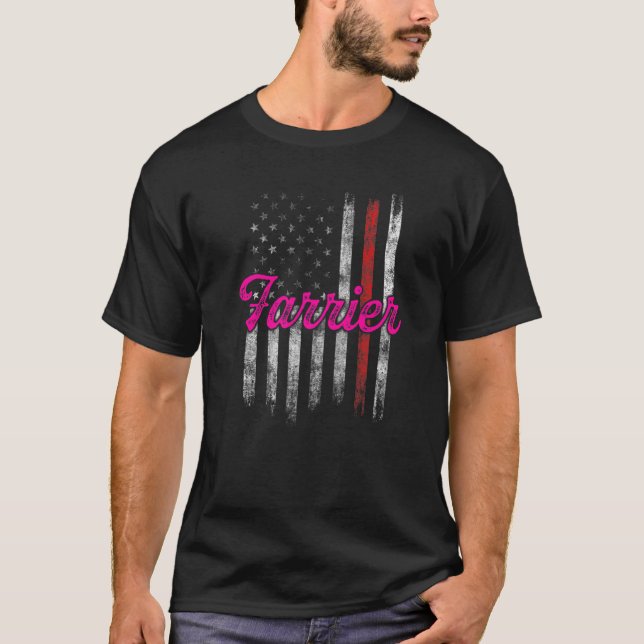 Farrier Horseshoe Hoof Trimming Equine Shooting T-Shirt (Vorderseite)