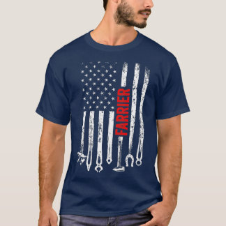 Farrier US Flag Horseshoe Hoof Trimming Equine Sho T-Shirt