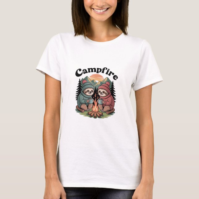 Faultier Camping Team Offizielles Lagerfeuer T-Shirt (Vorderseite)