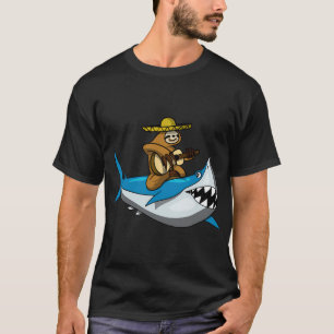 Faultier reitet auf Hai T-Shirt
