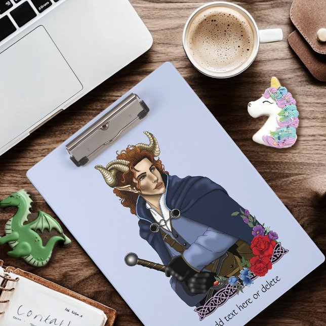 Faun gehörnter Fae Fantasy  Klemmbrett (Von Creator hochgeladen)