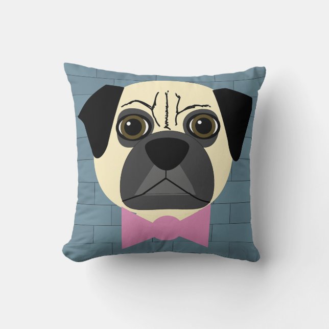 Fauna Mops, Pink Bowtie, Blue Brick Kissen (Vorderseite)