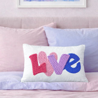 Faux Crochet Love Accent Pillow Dekokissen