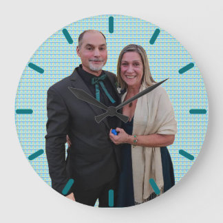 "Fave People" oder "Clock" Große Wanduhr