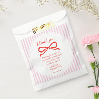 Favor Bags Elegant red birthday bow. Geschenktütchen