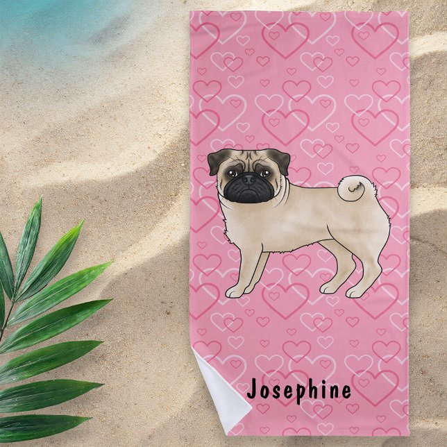 Fawn Mops Hund Niedlichen Mops und rosa Herzen mit Strandtuch (Von Creator hochgeladen)