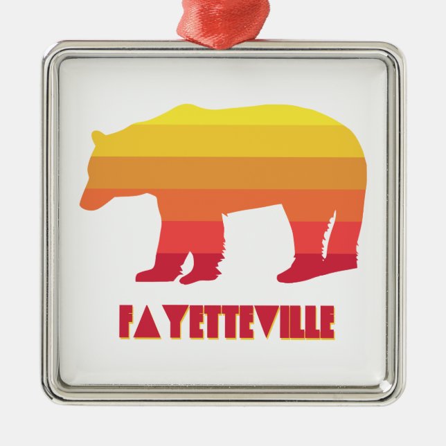 Fayetteville Arkansas Rainbow Bear Ornament Aus Metall (Vorne)
