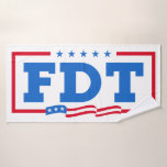 FDT Funny Anti Trump No-Trump Badehandtuch<br><div class="desc">Äußern Sie Ihre Haltung mit diesem kühnen FDT-Funny-Anti-Trump-T - Shirt, der perfekt für Aktivisten, Demonstranten und diejenigen ist, die Trump ablehnen. Dieses Anti-Trump-Protest-Shirt ist mit einer starken Grafik, die Trump nicht enttäuscht, ideal für Wahlen, Kundgebungen, politische Ereignisse und den alltäglichen Einsatz. Anti-Trump, eine Erklärung des politischen Protests, um Trump mit...</div>