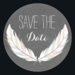Feathers   Chalkboard Save the Date Aufkleber<br><div class="desc">Ein Save the Date Aufkleber mit einer Abbildung eines Federn-Paares. Hintergrund ist Kalkboard inspiriert.</div>