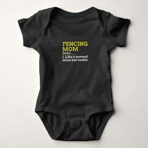 Fecht-Mama wie eine normale Mama, aber cooler Gesc Baby Strampler