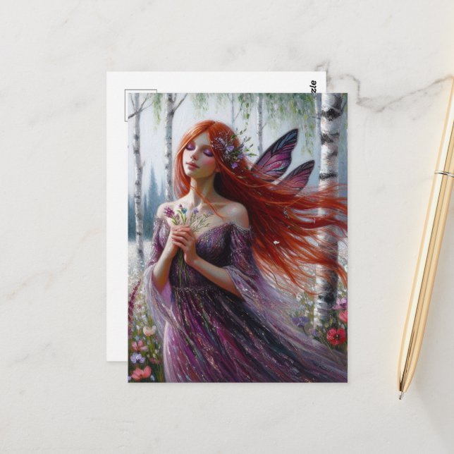 Fee in einem lila Kleid im Birch-Frühlingswald Postkarte (Vorderseite/Rückseite Beispiel)
