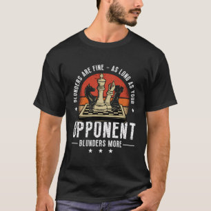 Fehler sind feines, lustiges Schach T-Shirt
