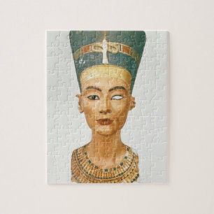 Fehlschlag der Königin Nefertiti, Vorderansicht,