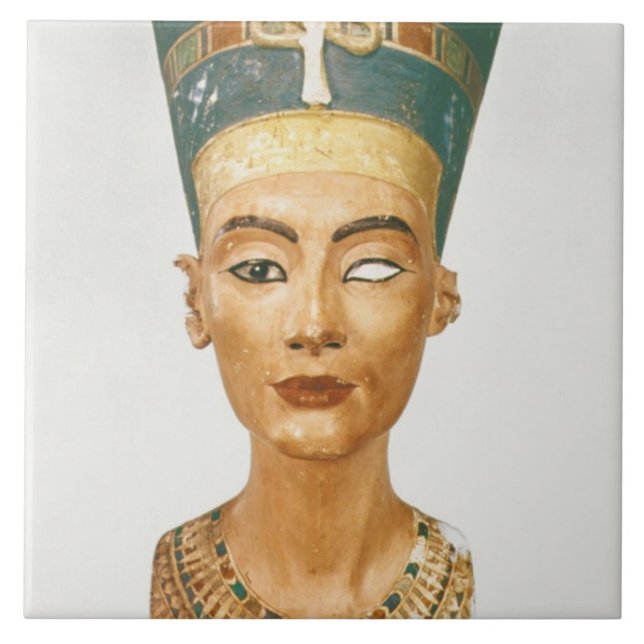 Fehlschlag der Königin Nefertiti, Vorderansicht, Fliese (Vorderseite)