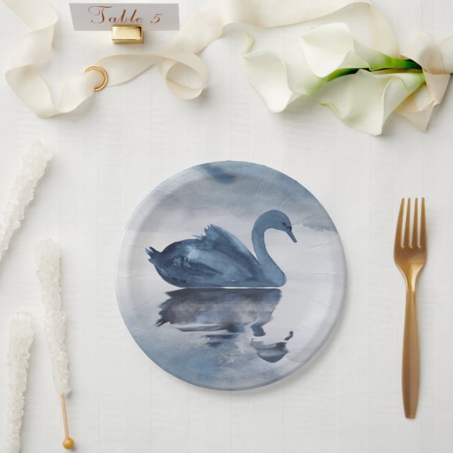 Fehlsichtigkeit | Dusty Blue Swan Lake Wedding Pappteller (Hochzeit)