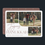 Feierliche Begrüßung | Joyous Hanukkah 3 Foto Feiertagskarte<br><div class="desc">Unser festliches und elegantes Hanukkah-Kartendesign ist der perfekte Weg,  um drei Ihrer beliebten Fotos zu präsentieren. Horizontal oder landschaftlich orientiertes Design zeigt "Joyous Hanukkah" in neutraler Erdton Terrakotta Typografie und handgeschriebene Schrift,  unter dem Ihr Familienname auf weißem Hintergrund steht.</div>