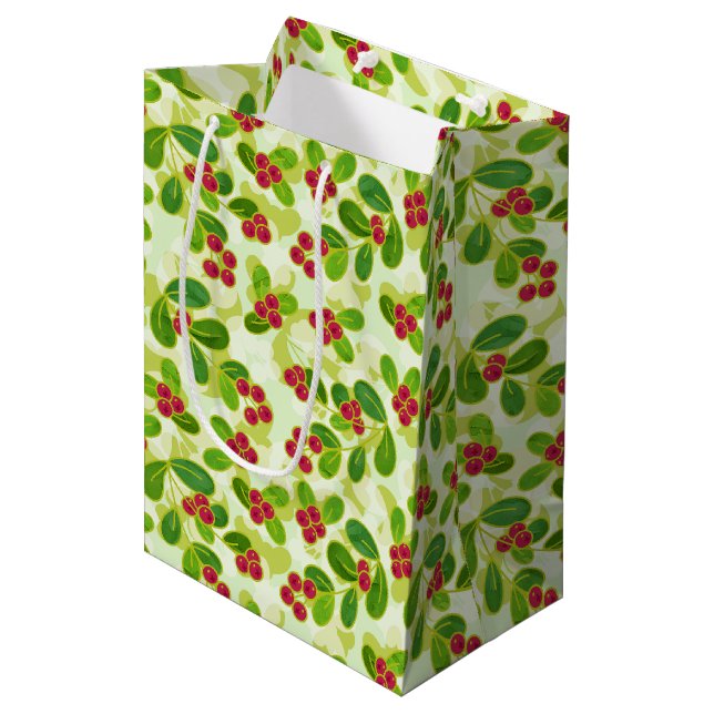 Feierliche Cranberry Fruchtmuster, grün Mittlere Geschenktüte (Vorderseite Schrägansicht)