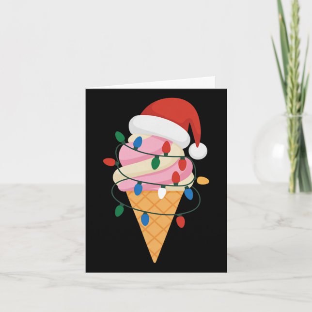 Feierliche Eiscreme mit Weihnachtsbeleuchtung und  Karte (Vorderseite)