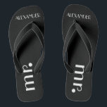 Feierliche Hochzeiten Personalisiert Flip Flops<br><div class="desc">Eine niedliche Ergänzung zu Ihrer Hochzeit am Strand oder am Pool! Schwarze Flip Flops mit dem Wort "Mr." und dem Namen der Zelter sind personalisiert. Um die passenden Brautpaare zu sehen, besuchen Sie bitte mein Geschäft "The Hungarican Princess" unter www.zazzle.com/hungaricanprincess*. Schauen Sie sich meine Abteilung "Flip Flops" an. Herzlichen Glückwunsch!...</div>