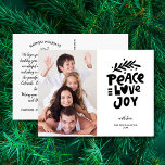 Feierliche Liebe Freude, Foto Weihnachten Postkarte<br><div class="desc">Verbringen Sie Feiertagsmagazin mit dieser Postkarte mit festlicher handgeschriebener Typografie, die "Peace Liebe Joy" lautet. Anpassen durch Hochladen Ihres vertikalen Fotos. Die Rückseite bietet Ihre eigenen Grüße, Namen und Notiz (oder löschen, um Platz für eine handschriftliche Notiz verlassen). Fügen Sie auch Ihre Rücksendeadresse auf die Rückseite. Feierlich und modern, aber...</div>