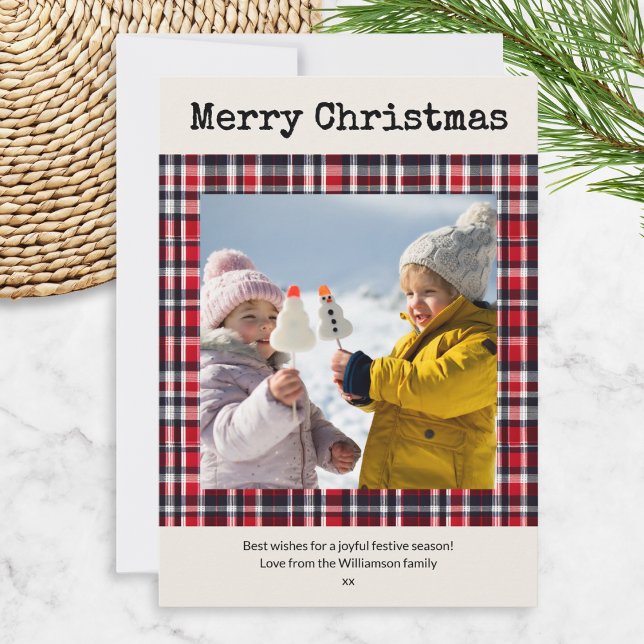 Feierliche Red Kariert Custom Foto Weihnachten (A Christmas holiday card personalized with a photo in a square tartan border and custom message)
