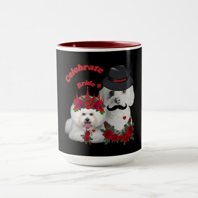 Feierliche Tasse von Braut und Kaffee (Zentrum)