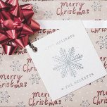 Feierliche Weihnachtsfeiertage mit Schneeflocken Geschenkanhänger<br><div class="desc">Das Geschenk des Schenkens wird in dieser Urlaubssaison mit diesen einzigartigen und modernen Weihnachtsgeschenktafeln leicht gemacht. Das Design ist simpel und weist eine festliche Schneeflocke auf. Es ist einfach, diese Geschenketiketten mit Ihrem eigenen Text zu versehen, indem Sie den Abschnitt "Diese Designvorlage bearbeiten" benutzen oder auf den Button "Anpassen" klicken,...</div>