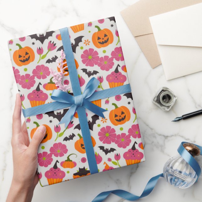 Feierliches Halloween | Kuchen, Kürbis und Flederm Geschenkpapier (Schenken)