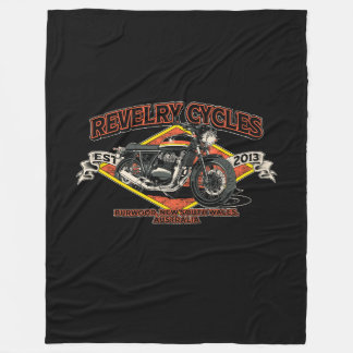 Feiern Sie 10 Jahre Revelry Cycles Fleecedecke