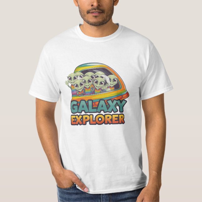 Feiern Sie den Weltraum mit Alien Artwork T-Shirt (Vorderseite)