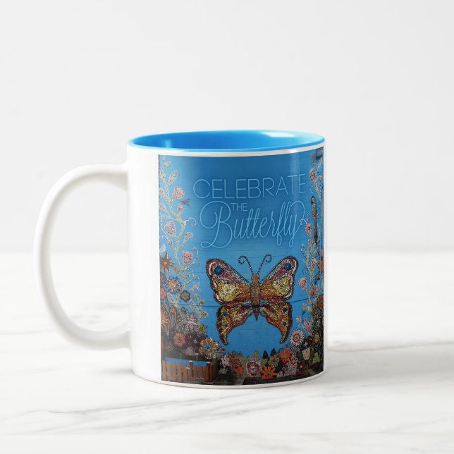 Feiern Sie die Auftrag-Kinder des Zweifarbige Tasse (Links)