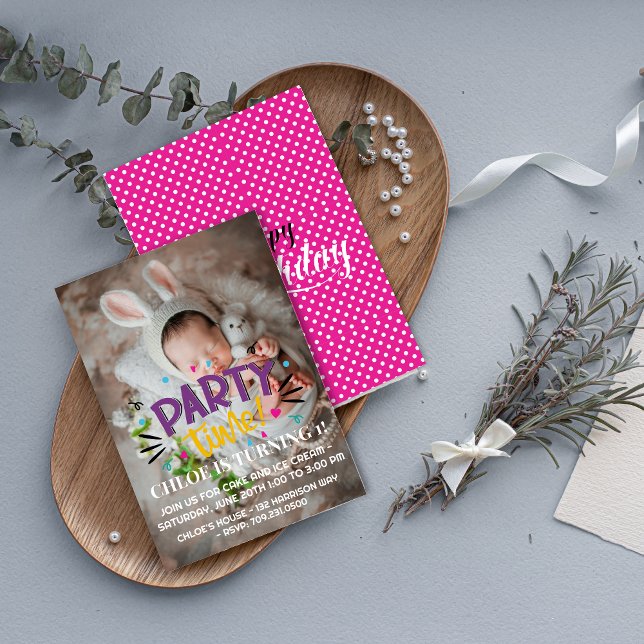 Feiern Sie mit dem Lächeln! Party Time Foto Geburt Einladung (Party Time Photo Birthday Invitation – Celebrate with Smiles)