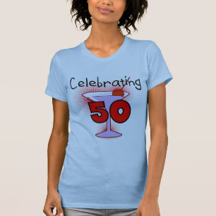 Feiern von 50 T-Shirts und von Geschenken