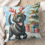 Feiernder Labrador Retriever Doppy Kissen<br><div class="desc">Das Labrador Retriever Weihnachtskissen - das ist die perfekte Ergänzung zu Ihrer Feriendekoration! Diese Kissen sind in schwarzem, gelbem oder schokoladenbraunem Labrador erhältlich und sind ein Muss für jeden Hundefreund. Wählen Sie aus gemütlichen Kaminszenen, fröhlichen Welpen im Schnee oder festlichen Hunden, um Ihren Lebensraum warm und einladend zu machen. Diese...</div>