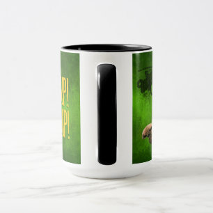 Feiger Löwe, "stellte sie!" auf (Owen 2018) Tasse