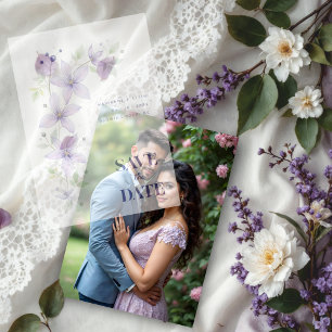 Feine Blüten und botanische Zweige Lila