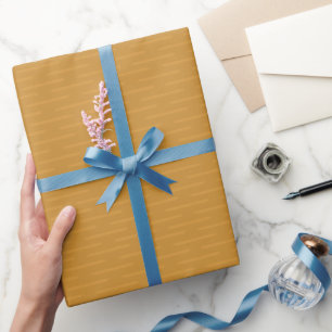 Feine Linien auf Orange Geschenkpapier