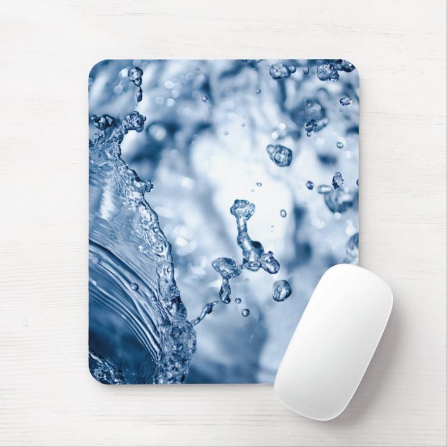 Feine Tropfen hellblauen Wassers Mousepad (Mit Mouse)