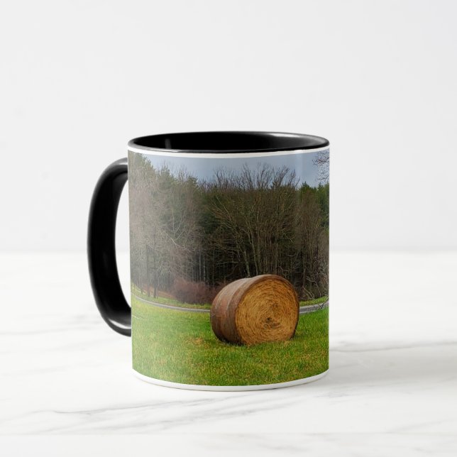 Feld an einem wolkigen Tag Tasse (Vorderseite Links)