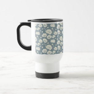 Feld der Poppies Creme auf blau Reisebecher
