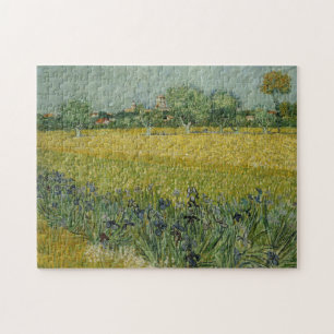 Feld mit Blume in der Nähe des Arles Puzzles