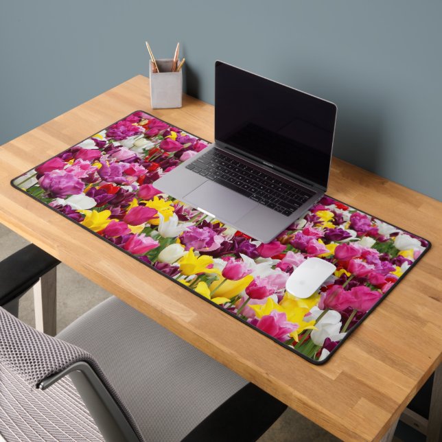 Feld mit Tulpen Schreibtischunterlage (Büro 2)