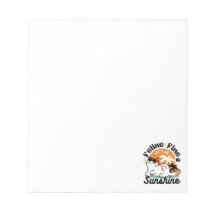 Feline Fine in the Sunshine - Entspannte Tropenkat Notizblock