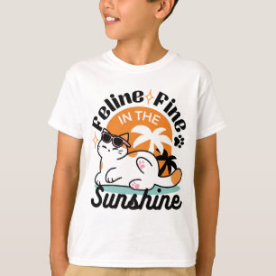 Feline Fine in the Sunshine - Entspannte Tropenkat T-Shirt
