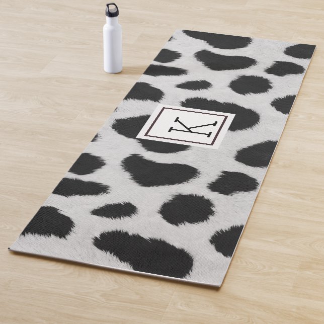 Fell-Muster aus Imitaten der schwarzen und weißen  Yogamatte (Beispiel)