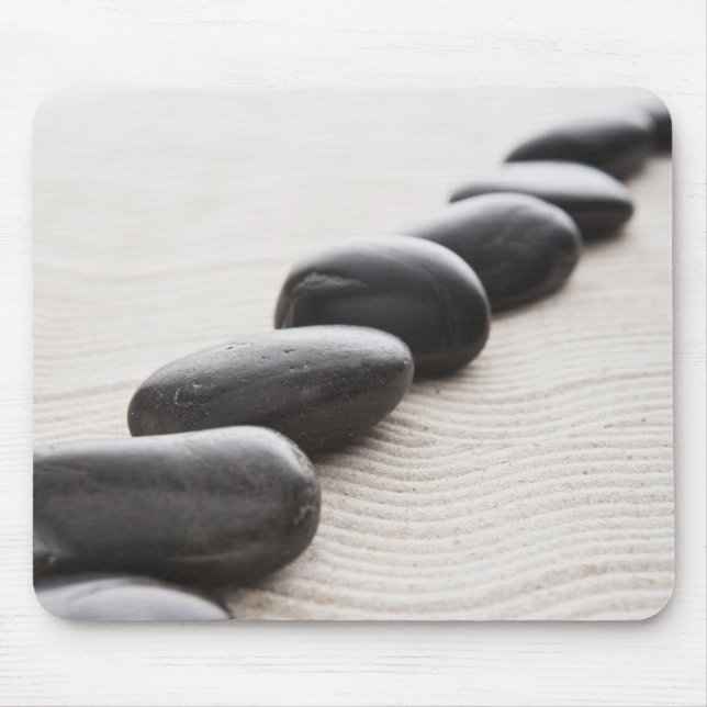 Felsen auf Sand Mousepad (Vorne)