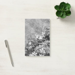 Felsen im Meer, über Sicht 2 Post-it Klebezettel