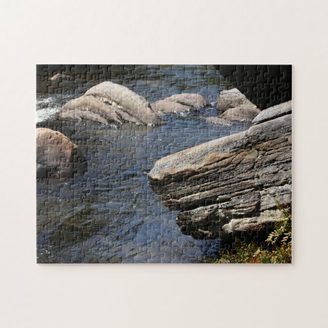 Felsen in Stream Nature (Horizontal)