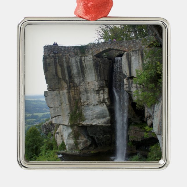 Felsen-Stadt-Wasserfall Ornament Aus Metall (Vorne)